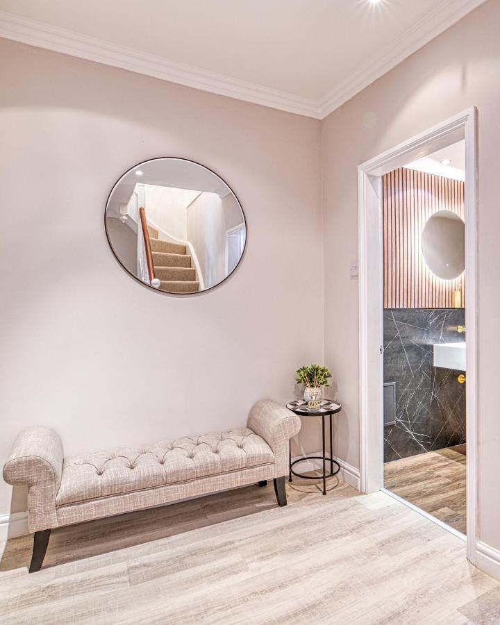 Luxury Georgian Townhouse With Cinema And Parking Villa Chester Exterior photo